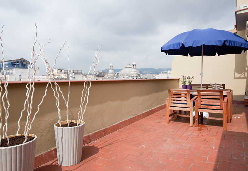 Rent Top Apartments Near Plaza De Catalunya Барселона Экстерьер фото