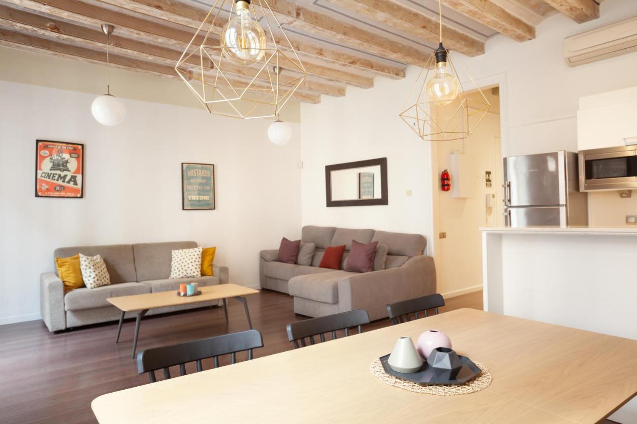 Rent Top Apartments Near Plaza De Catalunya Барселона Экстерьер фото